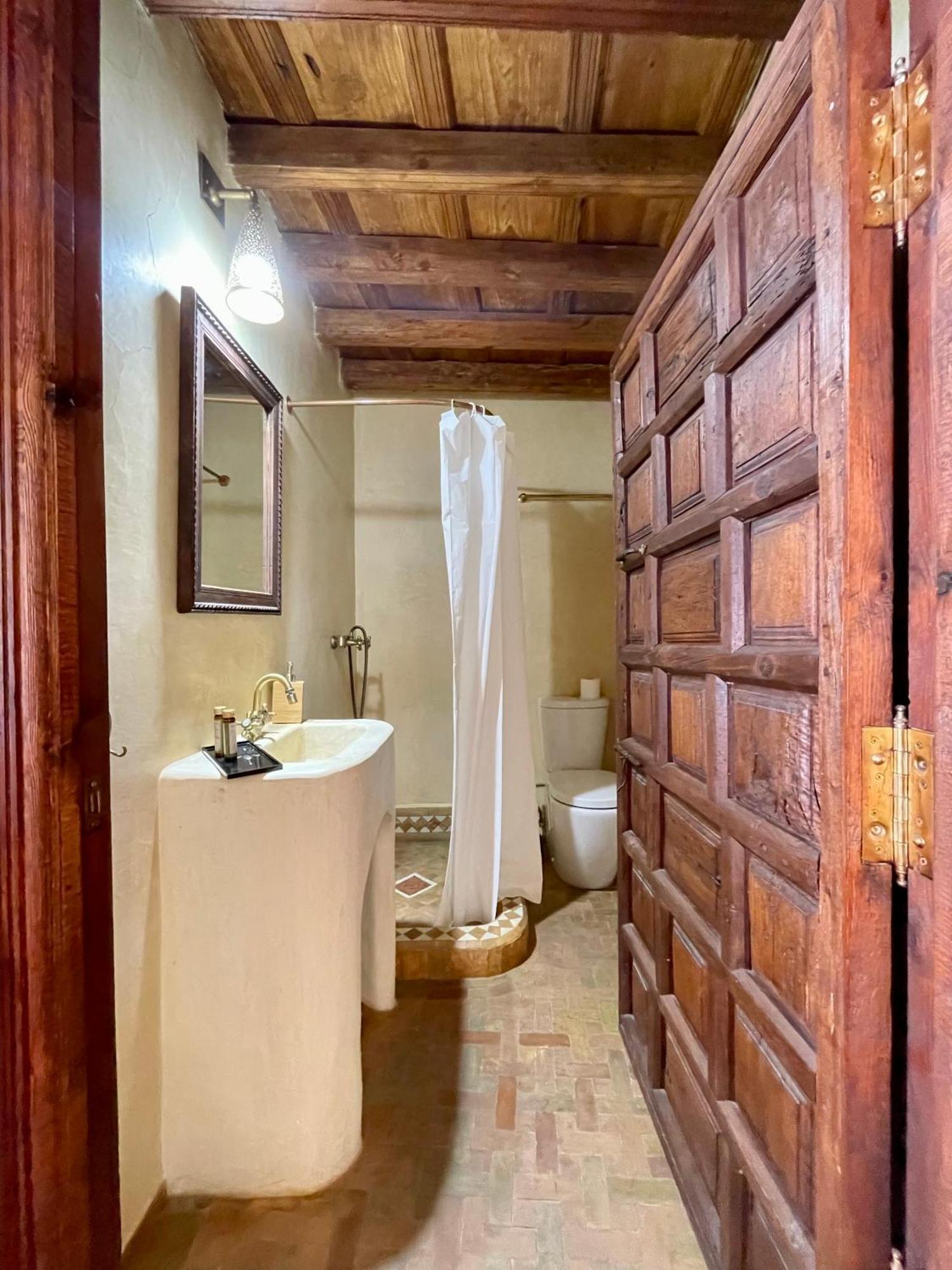 Palacio Conde De Cabra Apartment Granada